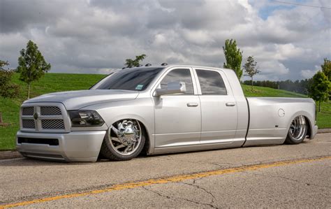 2011 Dodge Ram 2500 SLT Mega Cab | Custom Classics Auto Body and ...