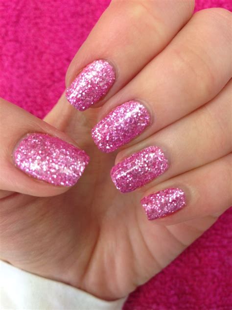 Pin by Sophie Fisher on Girls Fashion | Pink glitter nails, Nail ...