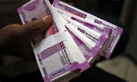 One crore cash seized from a car ahead of elections