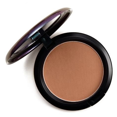 MAC Matte Bronze Bronzing Powder Review & Swatches