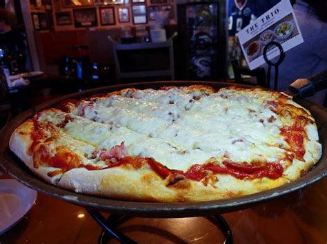 Passion and Pride at Bruno's Pizza and Big O's Sports Room | The Local Tourist