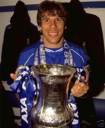 Gianfranco Zola with the FA Cup Chelsea Football Team, Football Soccer, Gianfranco Zola, Bristol ...