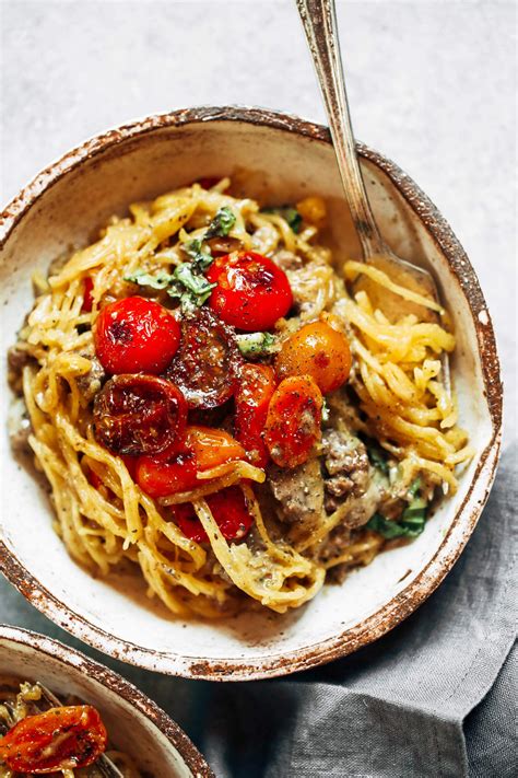 Whole30 Spaghetti Noodles With Beef And Tomatoes - Paleo Gluten Free