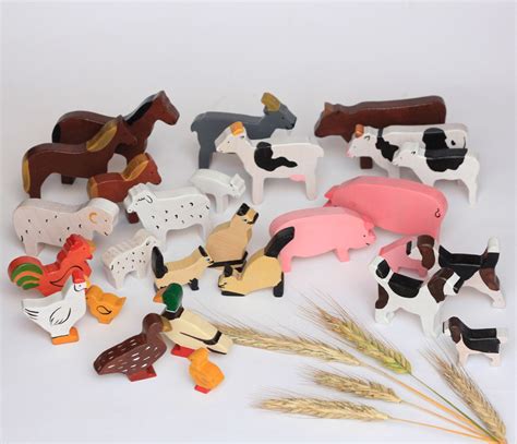 Wooden farm animals Families set of 27 | Etsy