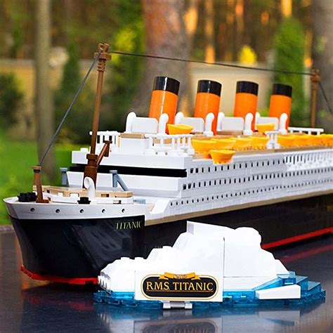 Titanic model ship 23 60cm titanic wooden model ship cruise with light ...