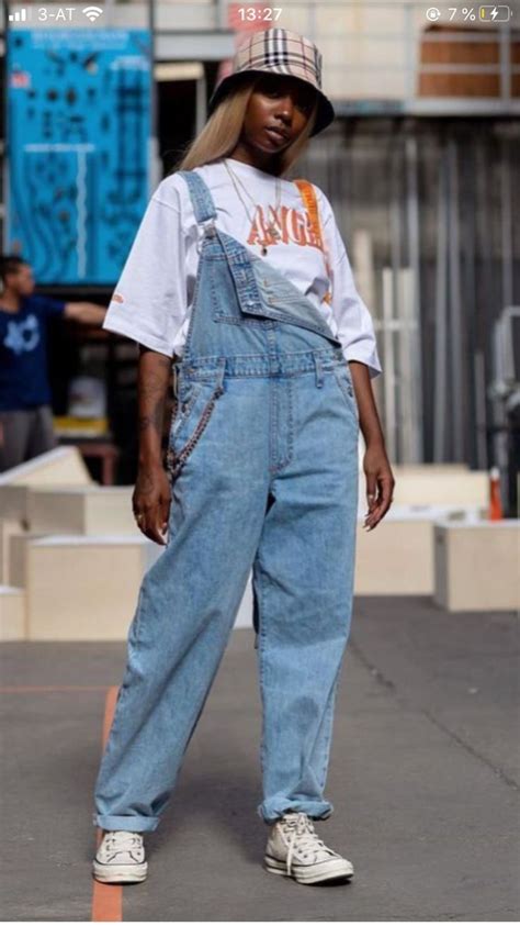 Spring outfit ideas. Casual Denim overall outfit idea. Dungaree Streetwear outfit inspiration ...