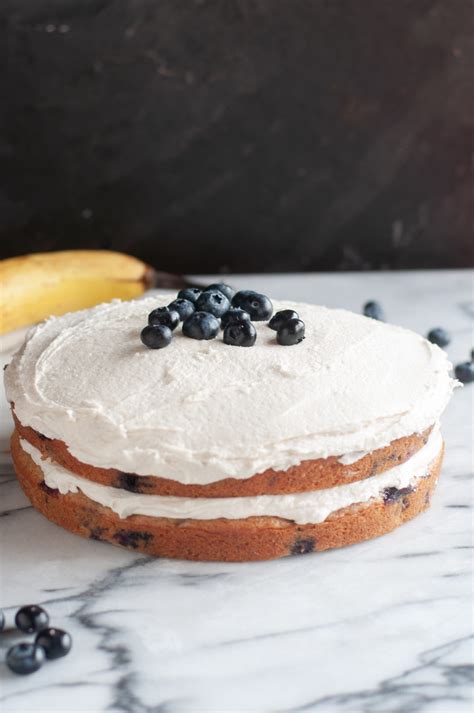 Vegan Blueberry Banana Cake - Thyme & Love