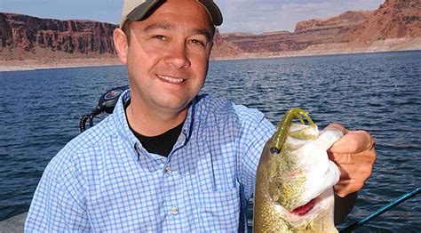 Largemouth Spawning Facts - Spawning Manipulation | The Ultimate Bass ...