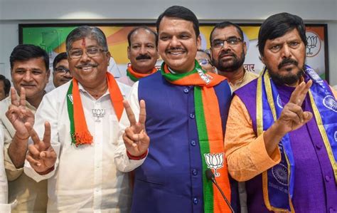 Amid power tussle, Maha BJP MLAs to meet today - Rediff.com India News