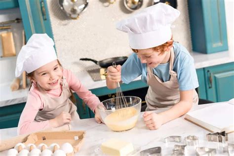 12+ Easy Kids Baking Recipes And Tips • FamilyApp