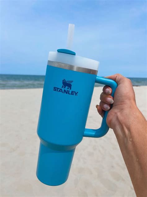 Blue Stanley 40oz Tumbler | Cool gifts for teens, Stanley cup, Cute ...