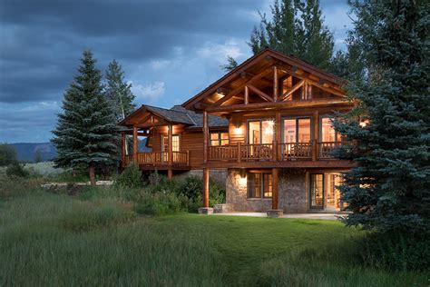 Luxury Vacation Rental in Jackson, WY - Two Elk Lodge