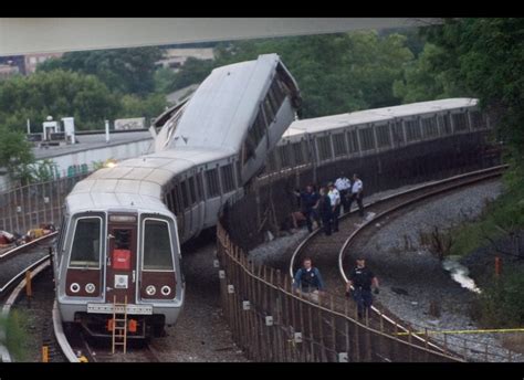 D.C. Metro Red Line Crash Victims Honored With Plaque 3 Years Later (PHOTOS) | HuffPost DC