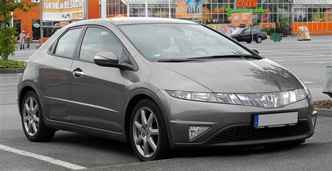 File:Honda Civic (VIII) – Frontansicht, 13. Juni 2011, Wuppertal.jpg - Wikimedia Commons