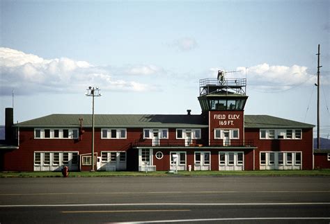 File:NAS Keflavik air terminal 1982.JPEG | Keflavik iceland, Iceland travel, Iceland