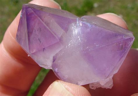 AMETHYST CRYSTAL PHOTO PAGE