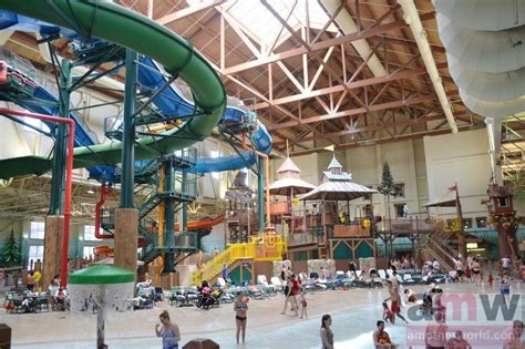 Great Fun for Kids at Great Wolf Lodge Niagara Falls | amotherworld