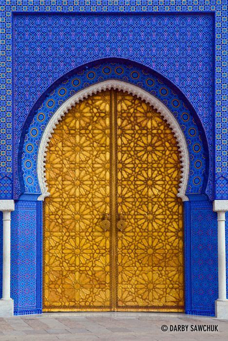 Moroccan door | Beautiful doors, Moroccan doors, Unique doors