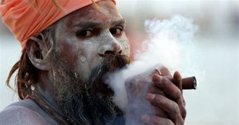 12 Dos & Don’ts For Everyone Who’s Got Bhang On Their Mind This Holi