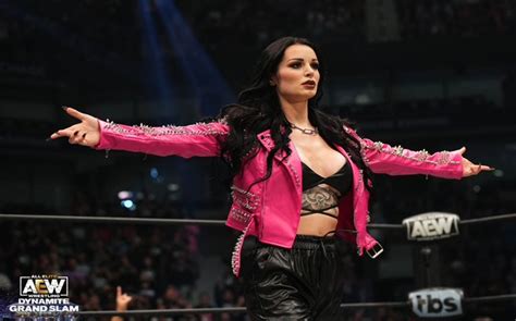 Saraya ex Paige en WWE debuta en AEW