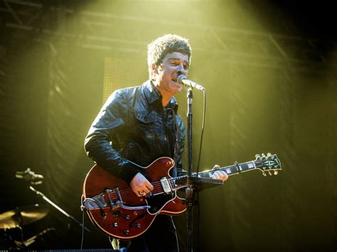 What guitars does Noel Gallagher use? The instruments that will power ...