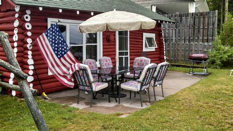 Peaceful Lakefront Getaway 2 B/1 BA - Cheboygan County