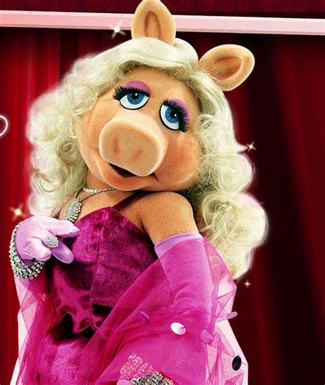 Mis piggy | Miss piggy, The muppet show, Muppets