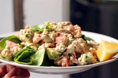 Salmon and spinach salad | a Love a fare