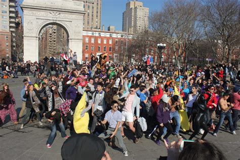 New 'Harlem shake' viral video dance craze decoded - New York Amsterdam News