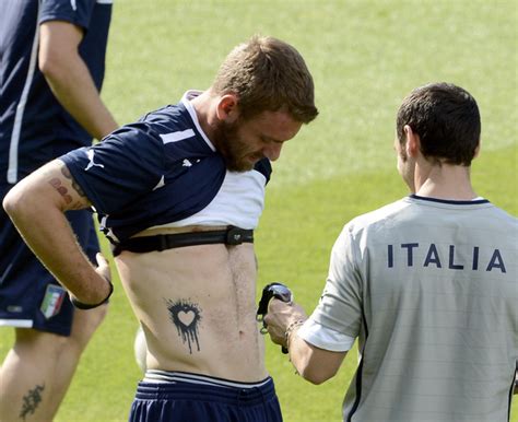 Daniele De Rossi tattoo : Euro 2012 | Tattoos Photo Gallery