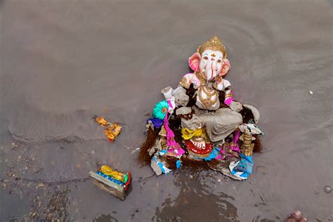 Ganpati Visarjan :: Behance