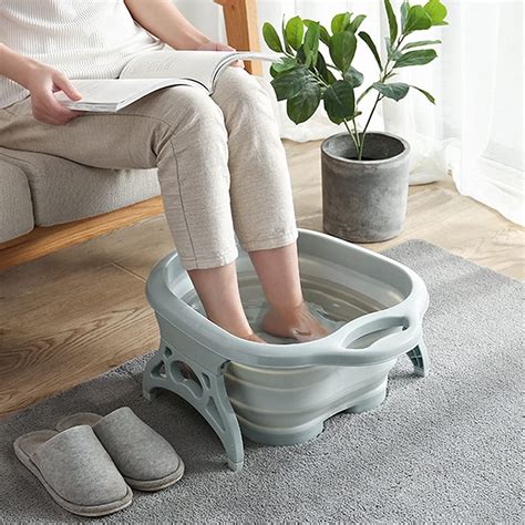 Collapsible Foot Spa - Soaking Bath Basin With Massage Roller - Extra Large Soaker Tub Compact ...