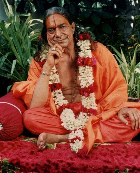 Pin by Dharmendra Rajput on Jagadguru Shri Kripalu Ji Maharaj. | Places ...