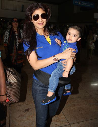 PIX: Shilpa Shetty, son spotted at the airport - Rediff.com Movies