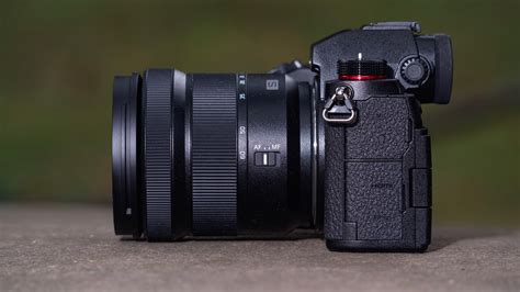 Panasonic Lumix DC-S5 - Review 2020 - PCMag Australia