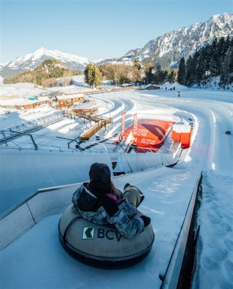 Sport invernali in Svizzera: snow tubing al Tobogganing Park ...