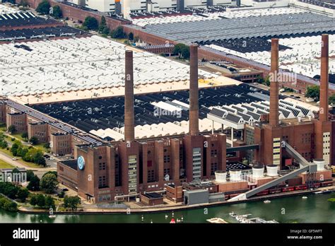 Aerial view, Volkswagen Wolfsburg plant with cogeneration VW South ...