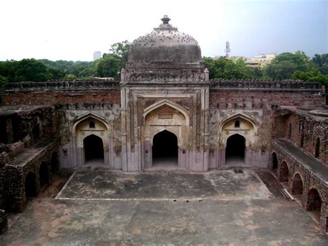 quwwat ul islam mosque - Google Search | Mosque, Islam, Taj mahal