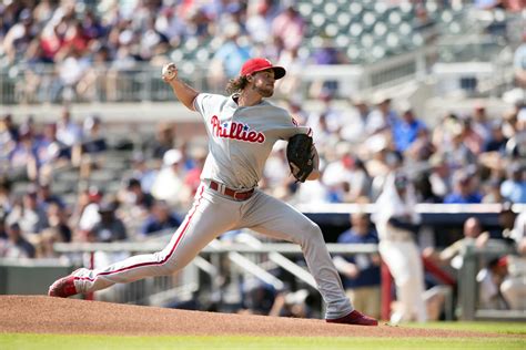 How do Phillies manage rotation with playoff hopes gone?