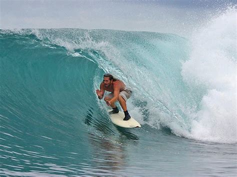 Byron Bay Surfing Lessons - Style Surfing Byron Bay