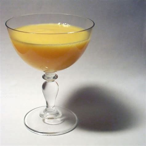 What is Advocaat Liqueur? | CulinaryLore