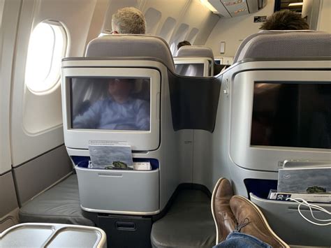 Review: Lufthansa CityLine Business Class auf der Langstrecke im Airbus ...