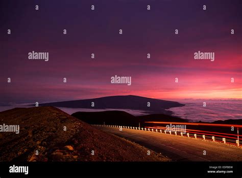 Summit Road, Mauna Kea, Hawai`i Stock Photo - Alamy