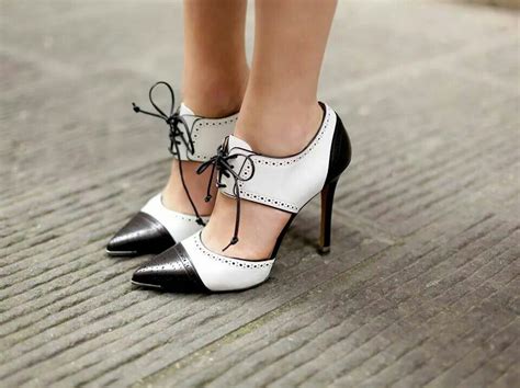 MK Pumps | Office shoes for women, Women shoes, Black and white heels