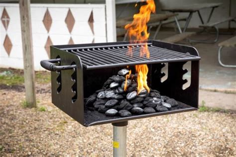 Pedestal Park Grills | Commercial Grade | Heavy-duty | ADA Compliant