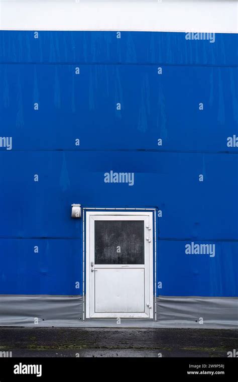 Exterior wall of sports hall hi-res stock photography and images - Alamy