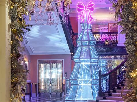 Claridge's Christmas Tree Archive: Christmas in Mayfair, London