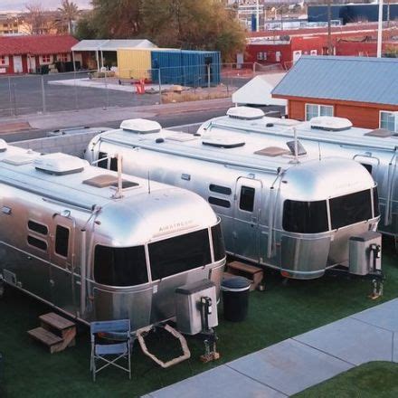 Building Community in Las Vegas with Airstreams – Snapzu Places