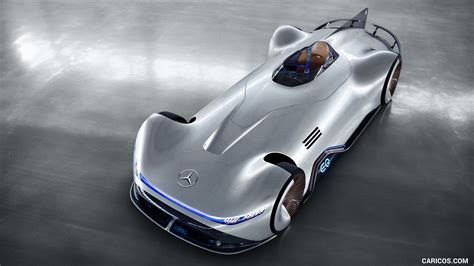 2018 Mercedes-Benz Vision EQ Silver Arrow Concept - Top | Caricos