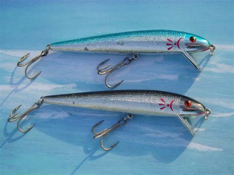 2 Cordell Redfin Vintage Fishing Lures 1 oz Saltwater Striper Musky P…